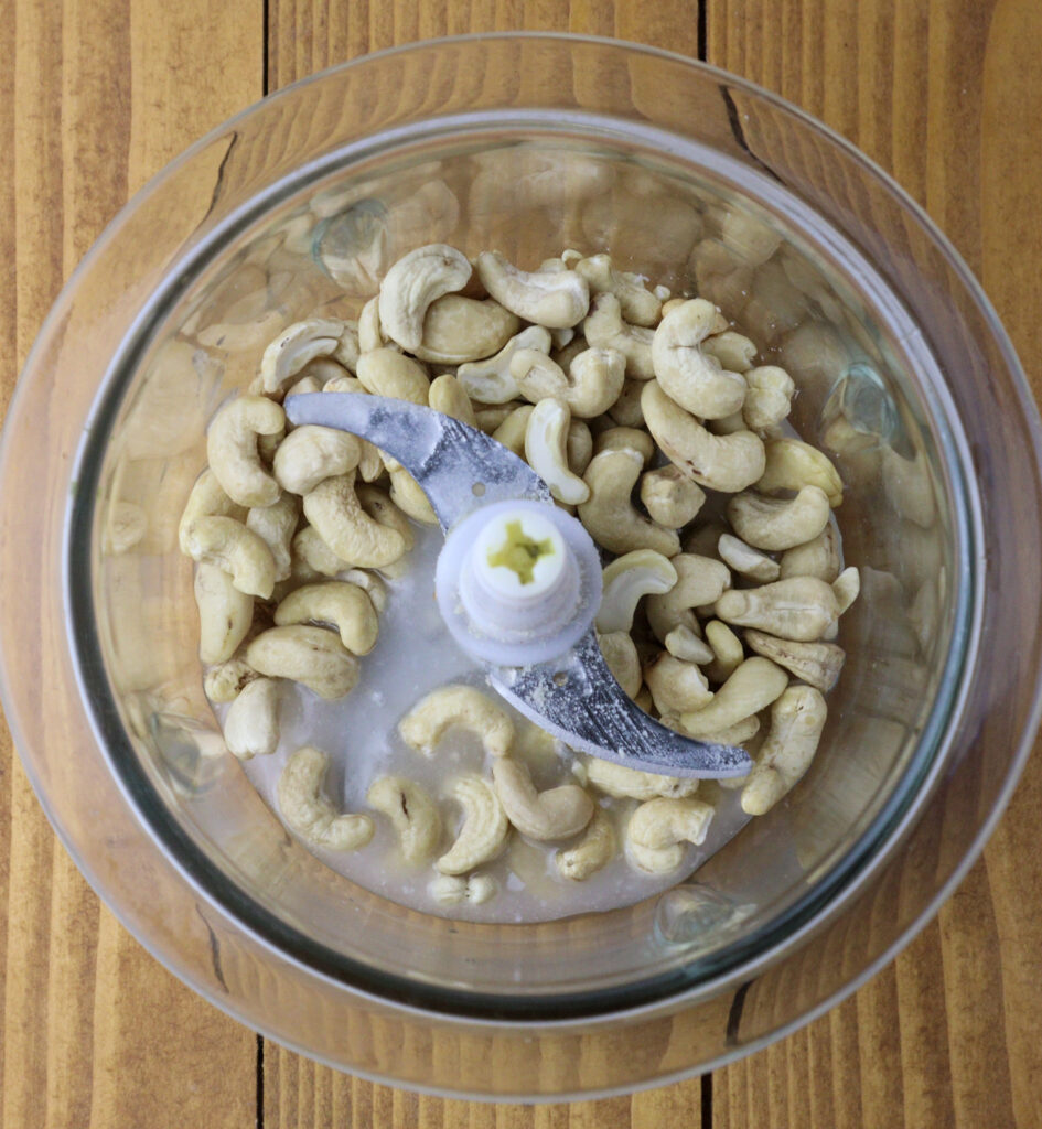 how to blend cashews with coconut oil 